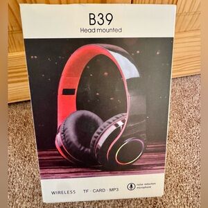 B39 Wireless Headset – Bluetooth Over-Ear Headphones